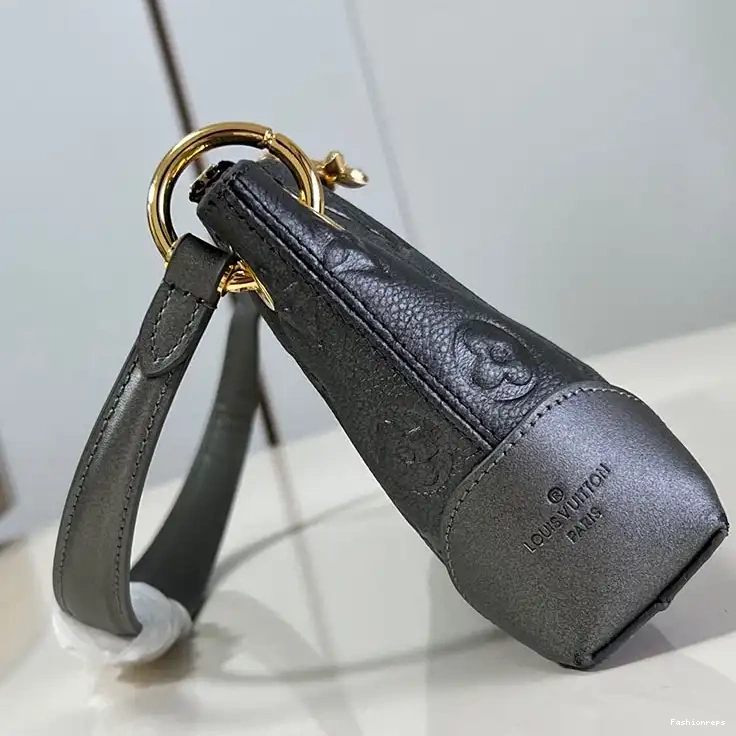 Fashionrepsfam ru Bags LV 2411YA0217 0811